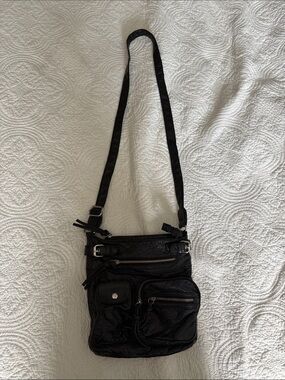 Icing Black Multi-Pocket Crossbody Shoulder Bag
